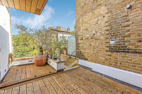 1 bedroom flat for sale, Chestnut Mews, East Sheen, SW14