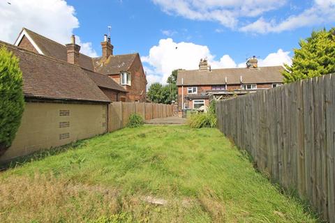 2 bedroom terraced house for sale, High Street, Partridge Green