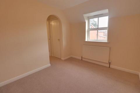 27 Bedingstone Drive, Penkridge, Stafford, ST19 5TE