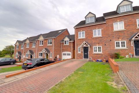 4 bedroom townhouse for sale, Priory Close, Stone ST15