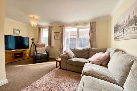 3 bedroom terraced house for sale, Blue Horse Court, Great Ponton NG33