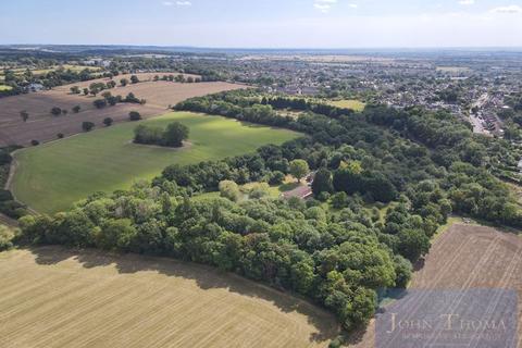 undefined, Hainault Road, Chigwell IG7