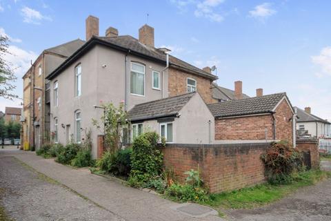 2 bedroom semi-detached house for sale, High Street, Stourbridge DY9