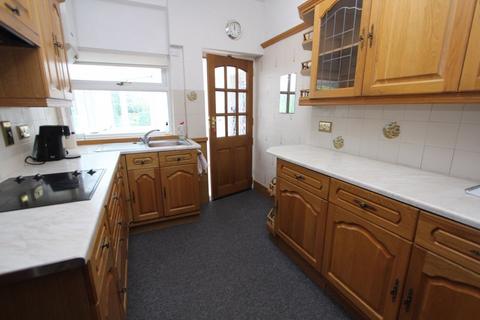 3 bedroom semi-detached house for sale, Mill Street, Brierley Hill DY5