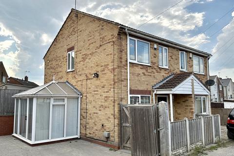 2 bedroom semi-detached house to rent, Chesterfield S42