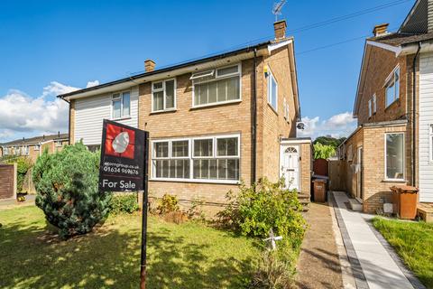 4 bedroom semi-detached house for sale, Mierscourt Road, Rainham, Gillingham