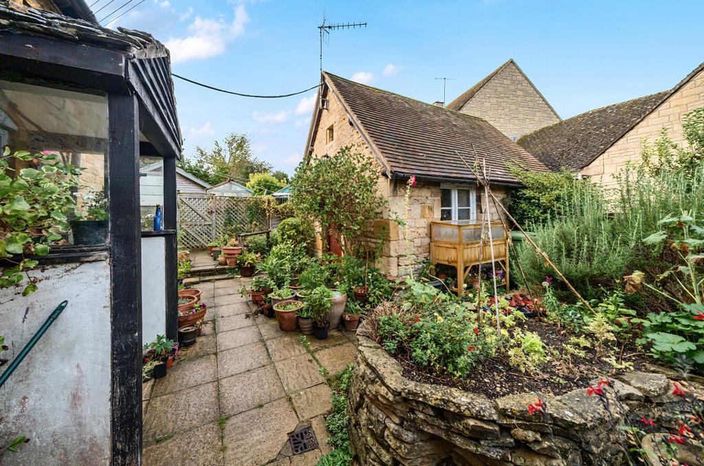 1348108-16-68b978...