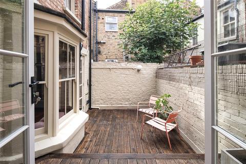 25 Eric Street, London, E3 4TG