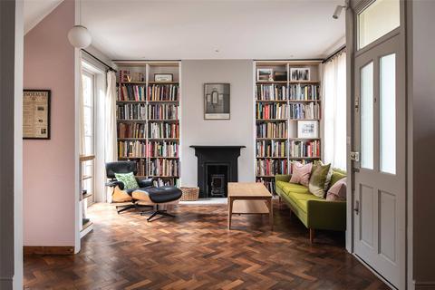 25 Eric Street, London, E3 4TG
