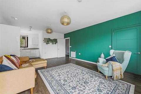 25, Elizabeth Court Tryon Crescent, London, E9 7RY