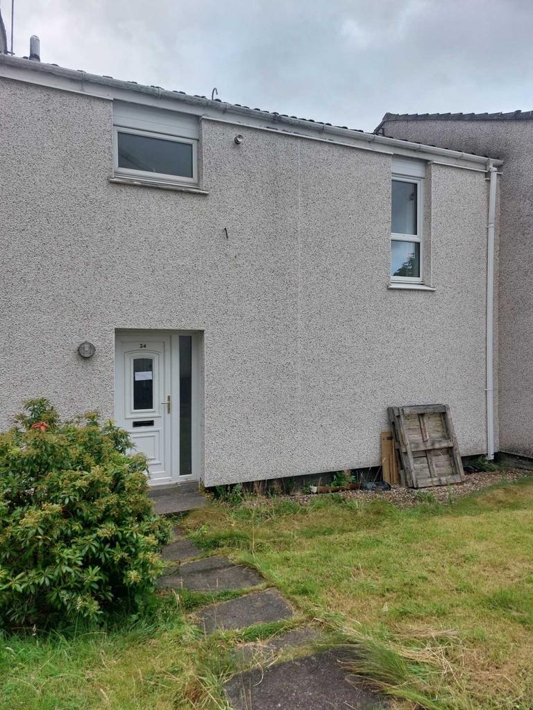 24 MacDuff, Erskine 2 bed terraced house for sale £95,000
