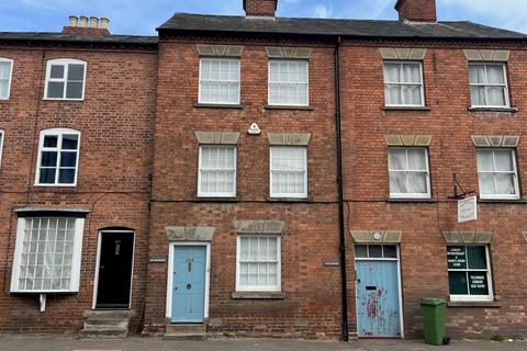 3 bedroom terraced house to rent, The Old Pottery, The Homend, Ledbury, Herefordshire, HR8 1BS