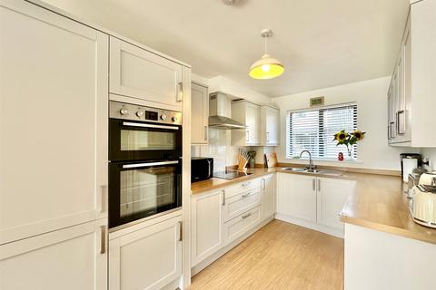 7 Armada Close, Ilfracombe, EX34 8FR