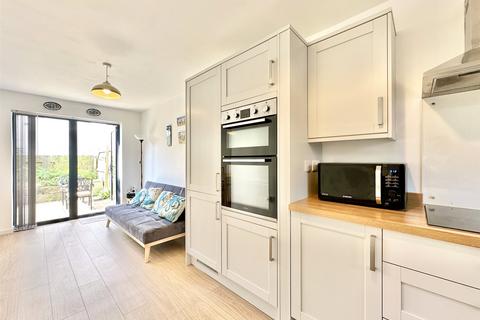 7 Armada Close, Ilfracombe, EX34 8FR