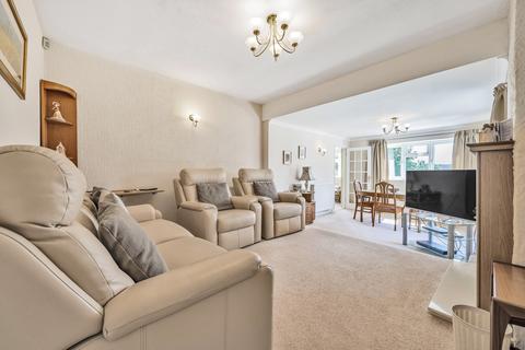 4 bedroom bungalow for sale, Long Lane, Reading RG31