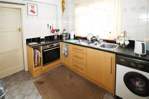 3 bedroom end of terrace house for sale, Henshaw Place, Tyne and Wear NE5