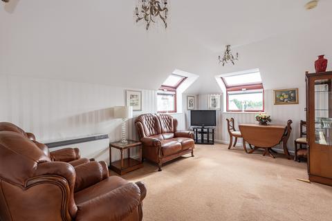 2 bedroom penthouse for sale, Belmont Hill, Hertfordshire AL1