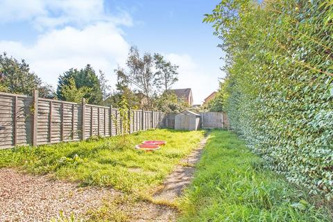 2 bedroom terraced house to rent, Throstle Terrace, West Yorkshire LS10