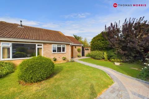 2 bedroom bungalow for sale, Adelaide Walk, Huntingdon PE28