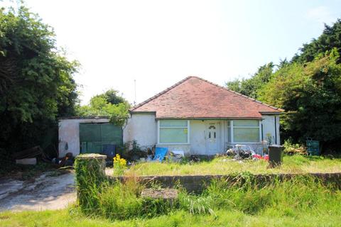 3 bedroom bungalow for sale, Green Avenue, Kinmel Bay LL18