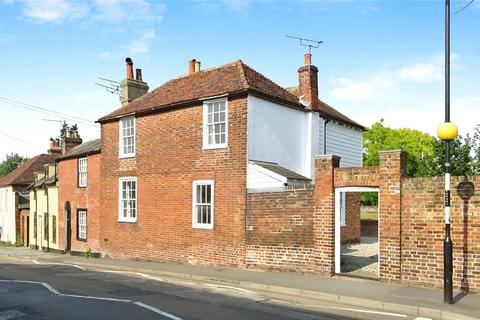 5 bedroom semi-detached house to rent, Forty Acres Road, Kent CT2