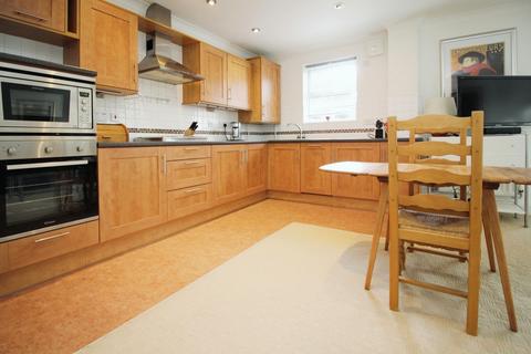 2 bedroom apartment to rent, Swallow Court, Wilmslow SK9