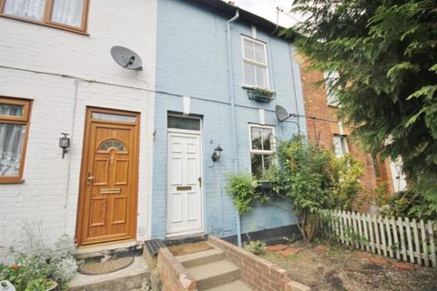 4 bedroom house to rent, Egham Hill, Surrey TW20