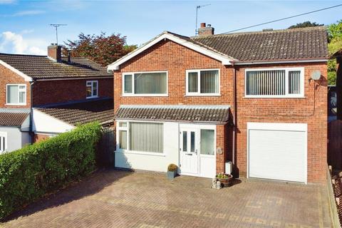 4 bedroom detached house for sale, Linwood Close, Leicestershire LE10