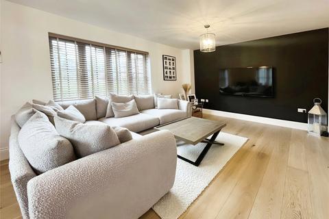 18 Coppice End, Crowborough, TN6 2XY
