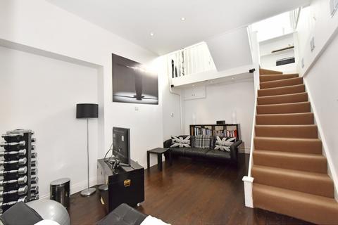 1 bedroom flat to rent, Salisbury Pavement, Fulham, SW6