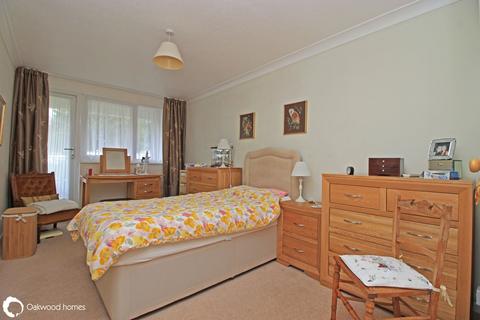 2 bedroom flat for sale, Lyell Court, Lyell Road