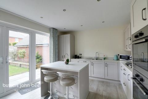 3 bedroom detached house for sale, Tipton Green Close, NANTWICH