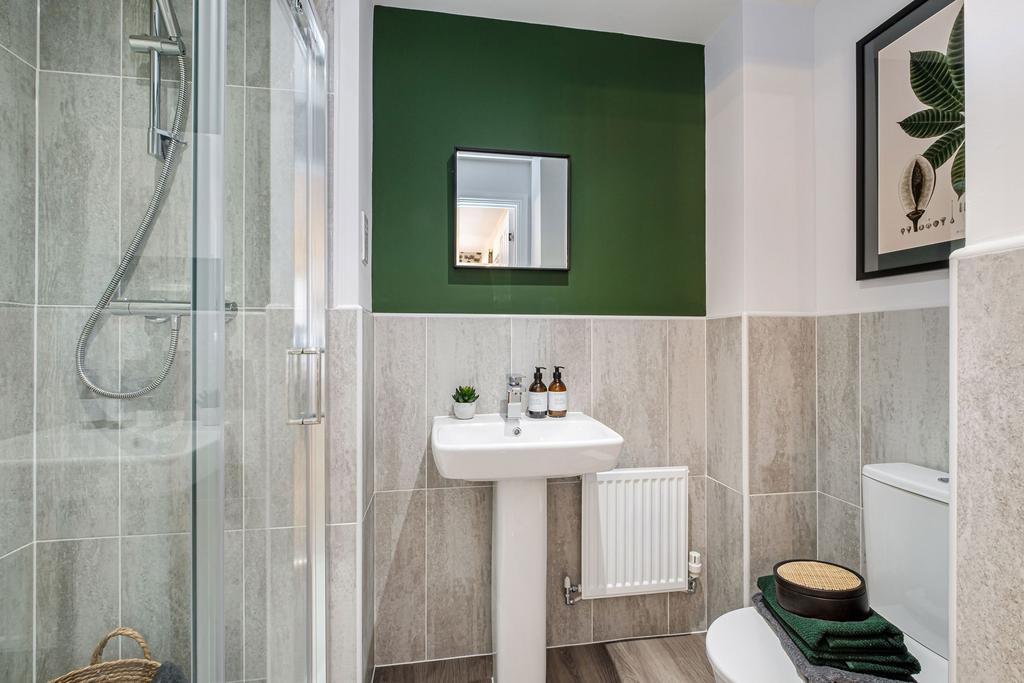 En suite for our main bedroom in our 4 bed...