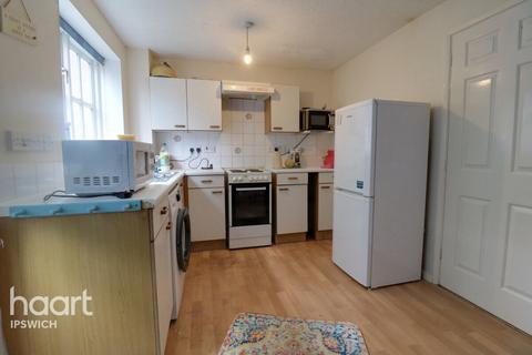 2 bedroom terraced house for sale, Sheppards Way, IPSWICH