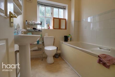 2 bedroom terraced house for sale, Sheppards Way, IPSWICH