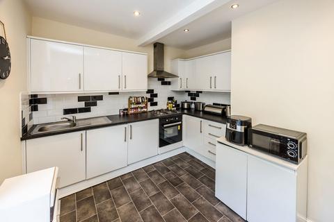 4 bedroom terraced house for sale, Rochdale Road, Sowerby Bridge HX6