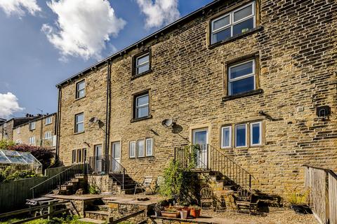 4 bedroom terraced house for sale, Rochdale Road, Sowerby Bridge HX6