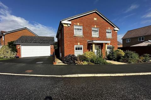 4 bedroom detached house for sale, Redwood Drive, Westby With Plumpton FY4