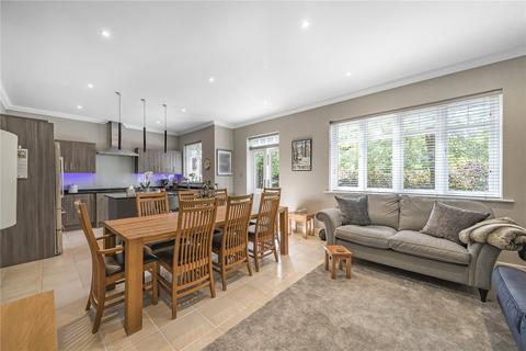 5 bedroom detached house for sale, Hillview Road, Claygate, KT10