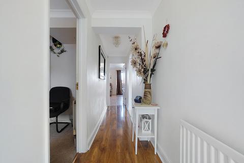 3 Harptree Drive, Chatham, ME5 0TH