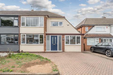 4 Mayfair, Stourbridge, DY9 0XE