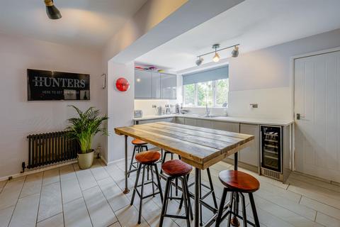 4 Mayfair, Stourbridge, DY9 0XE