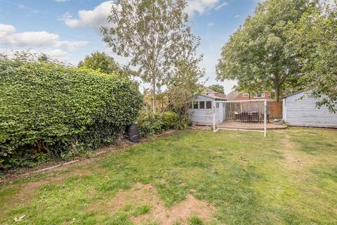 4 Mayfair, Stourbridge, DY9 0XE