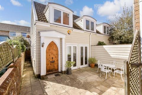 4 bedroom character property for sale, Heath Road, Sandown, Isle of Wight