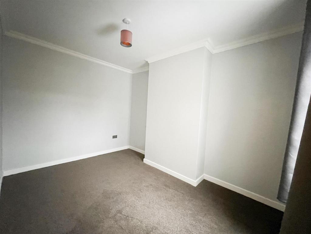 Bedroom 2.png