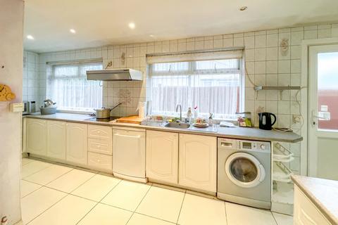 3 bedroom detached house for sale, Oakington Avenue, Wembley Park, HA9