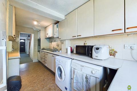 14 Glenview, London, SE2 0SD