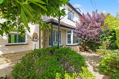 4 bedroom semi-detached house for sale, Oxford Avenue, Leeds LS20