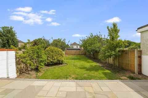 3 bedroom detached house for sale, Southbourne