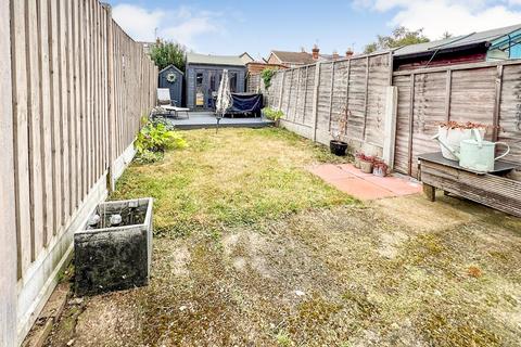 28 Alexandra Road, Burnham-on-crouch, CM0 8BW